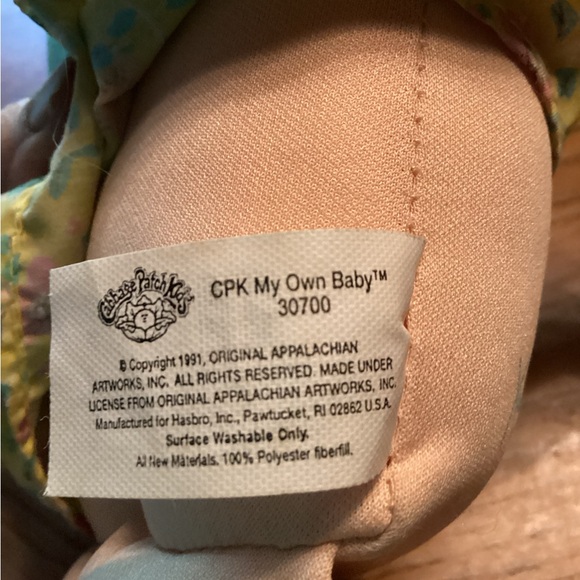 Vintage Cabbage Patch Kids doll. - Picture 6 of 7
